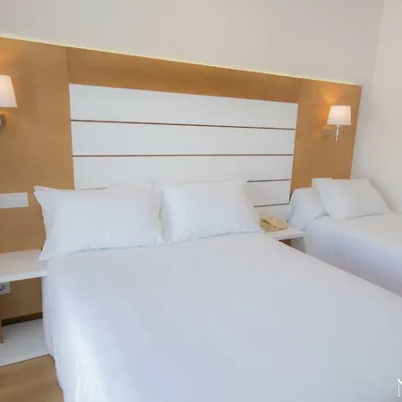Hotel Nanin Playa 3*
